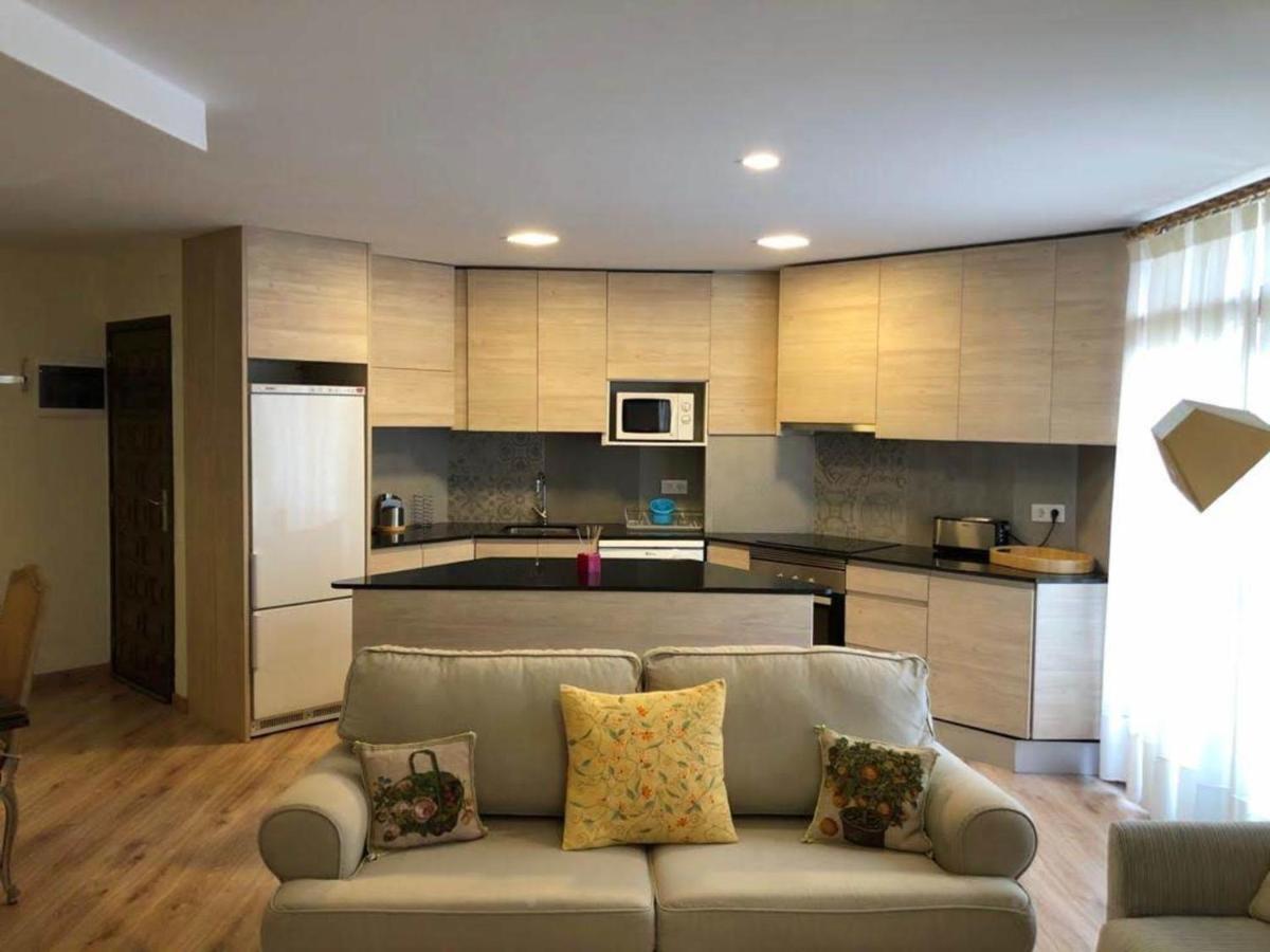 Apartamentos Betren Priviletge Gran ภายนอก รูปภาพ